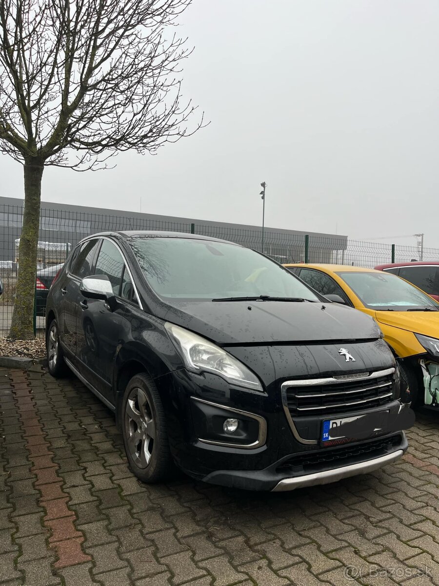 Predam havarovany peugeot 3008 1,6 hdi