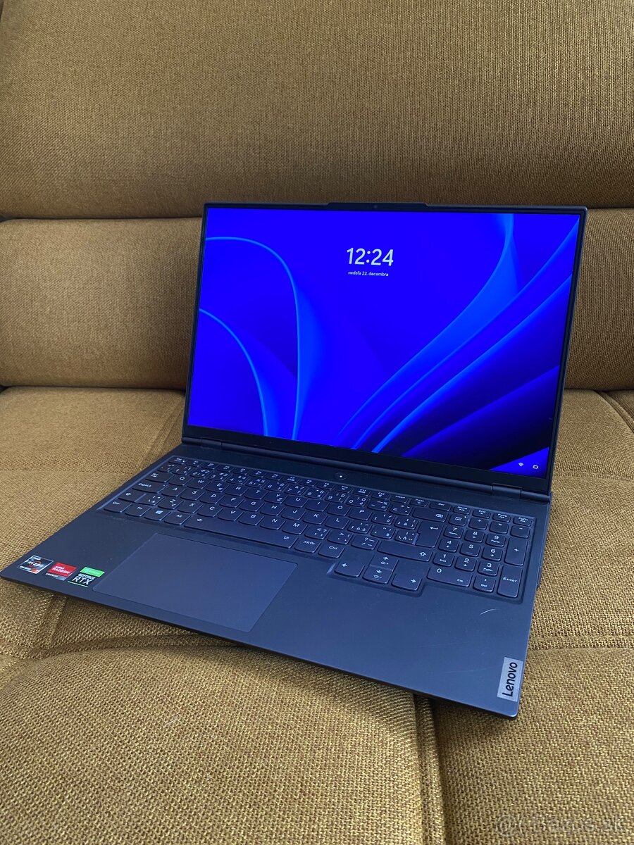 LENOVO Legion 7 16ACHg6 - 32GB RAM