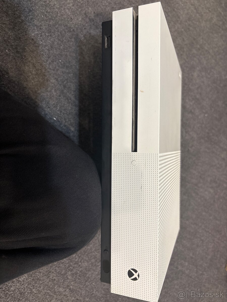 Xbox one S 1 TB