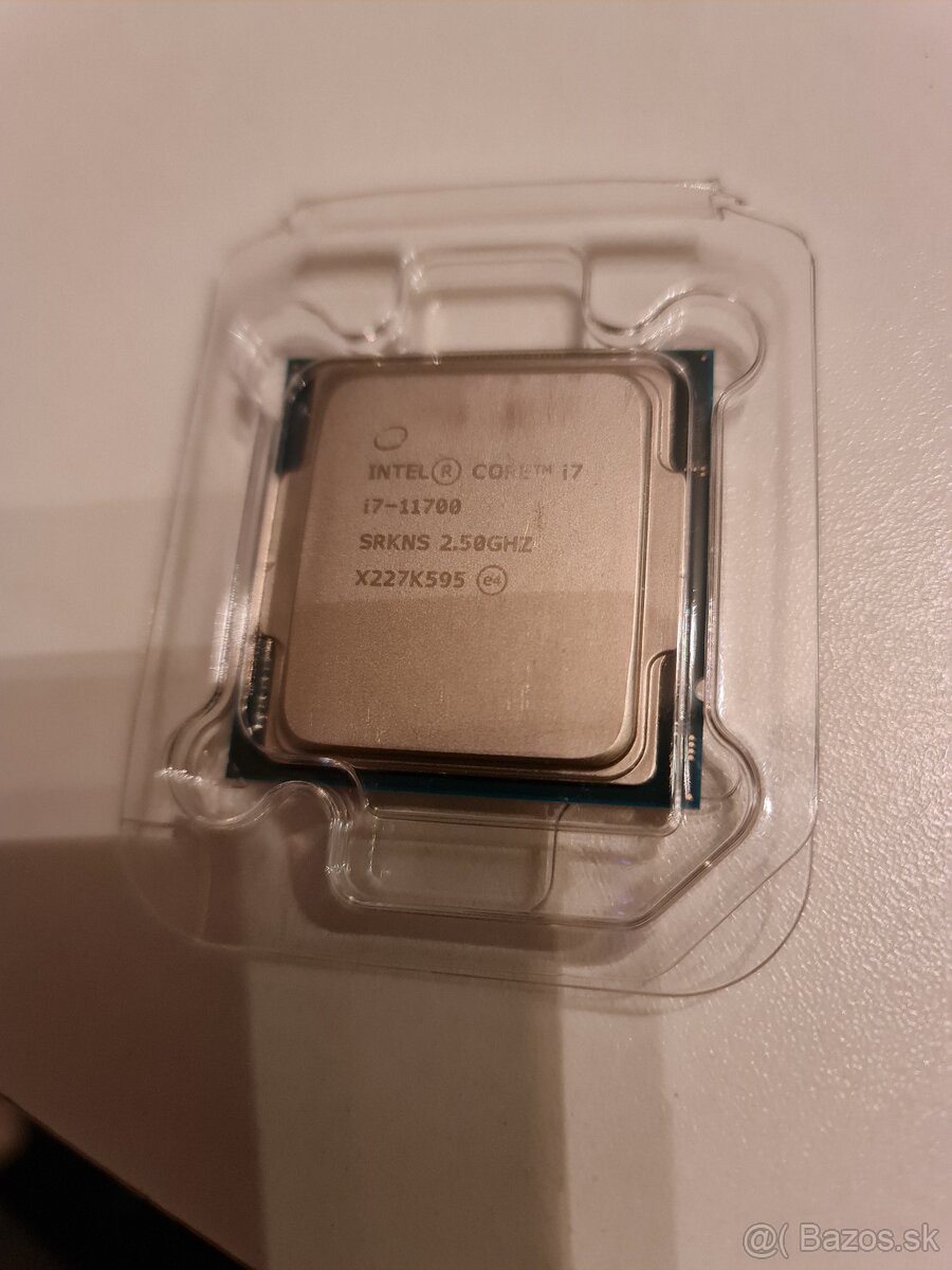 intel 11th gen. Core i7-11700 2,5ghz