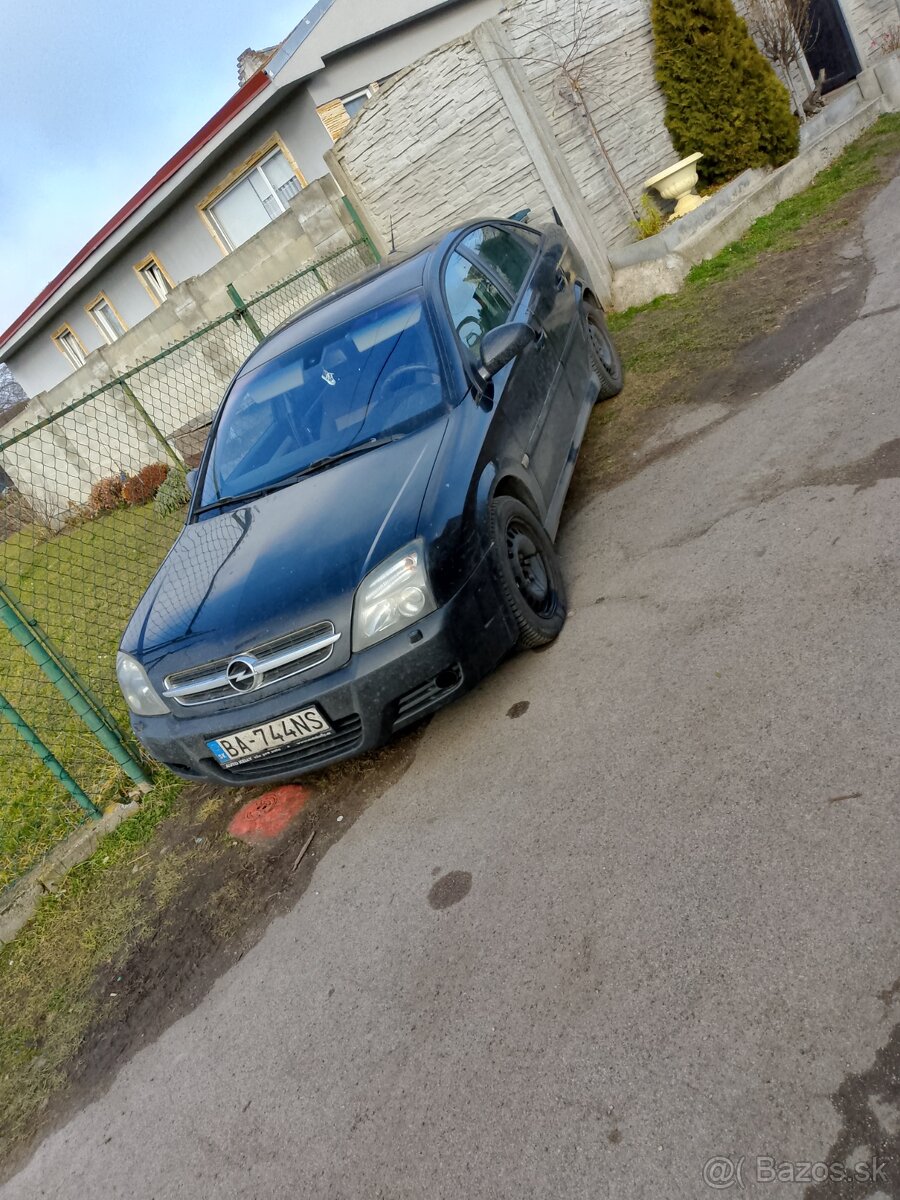 Vimenym Opel Vectra 2ldizel 88kw 6 richlosni rv2006