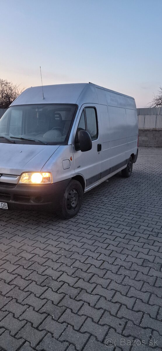 PEUGEOT BOXER