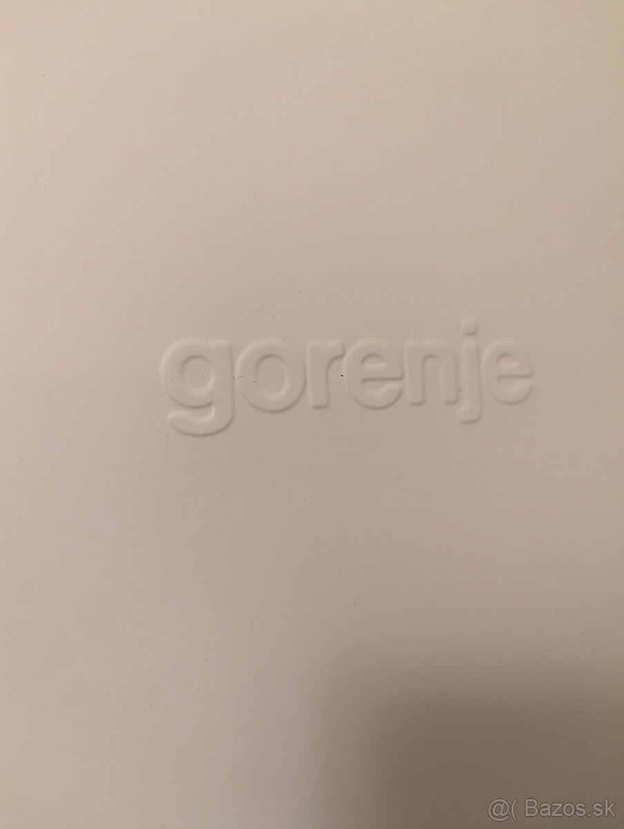 Mraznička Gorenje