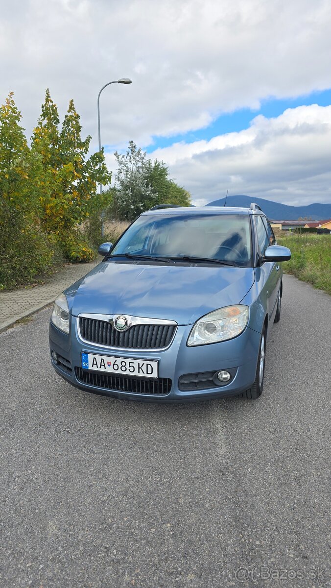 Škoda Fabia Combi 1,6 AUTOMAT benzín