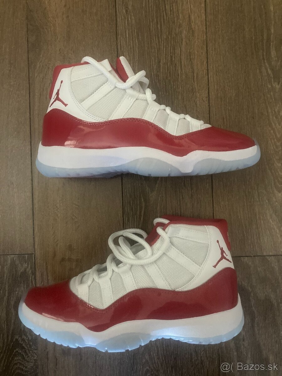 Air Jordan 11 Retro Cherry EU38.5