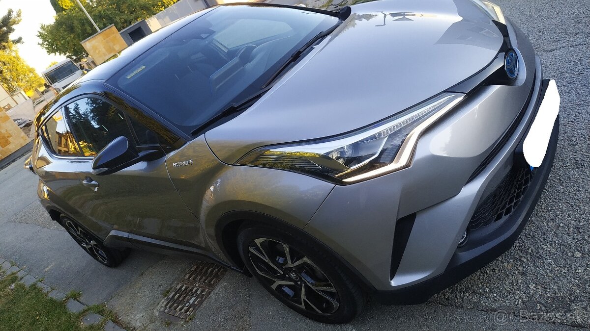 Toyota C-HR 1.8Hybrid 73kw,11/2017 E-CVT