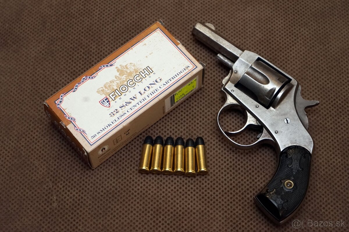 historicky revolver The American DA BULLDOG 32SW LONG