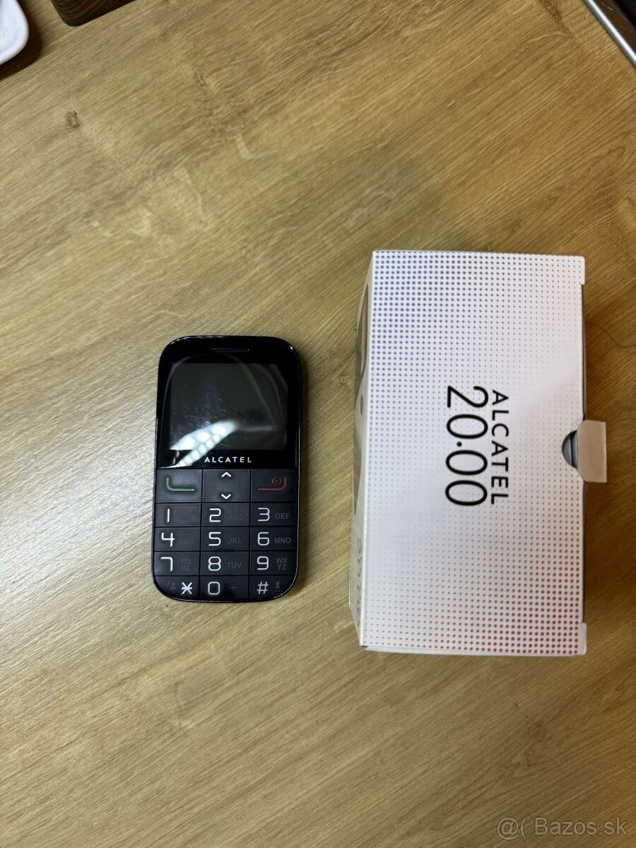 Alcatel 2000X Black – Telefón pre seniorov