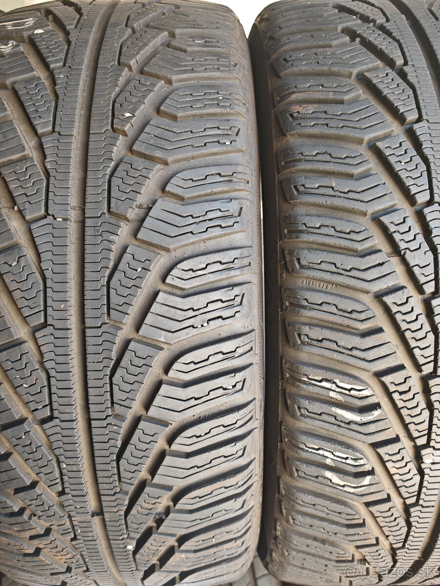 225/45R17 91H zimné UNIROYAL