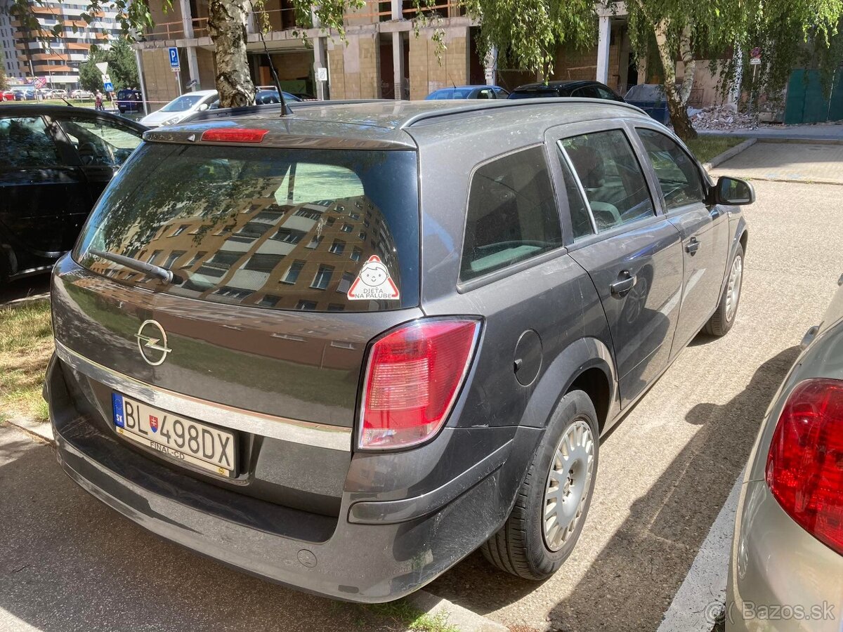 Predám Opel Astra Caravan H