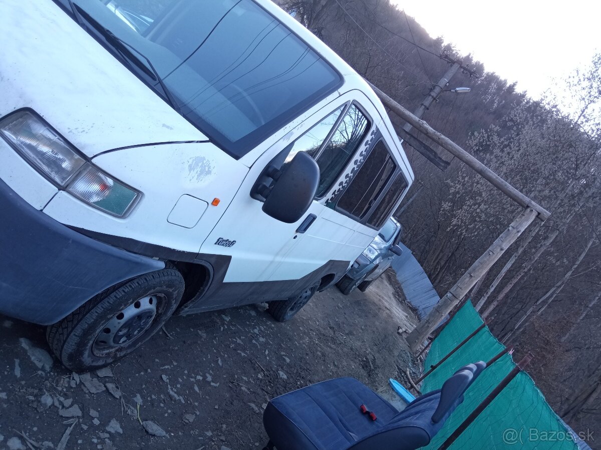 Peugeot boxer