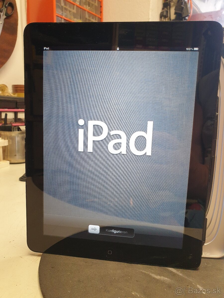 Apple  iPad 1  na  diely