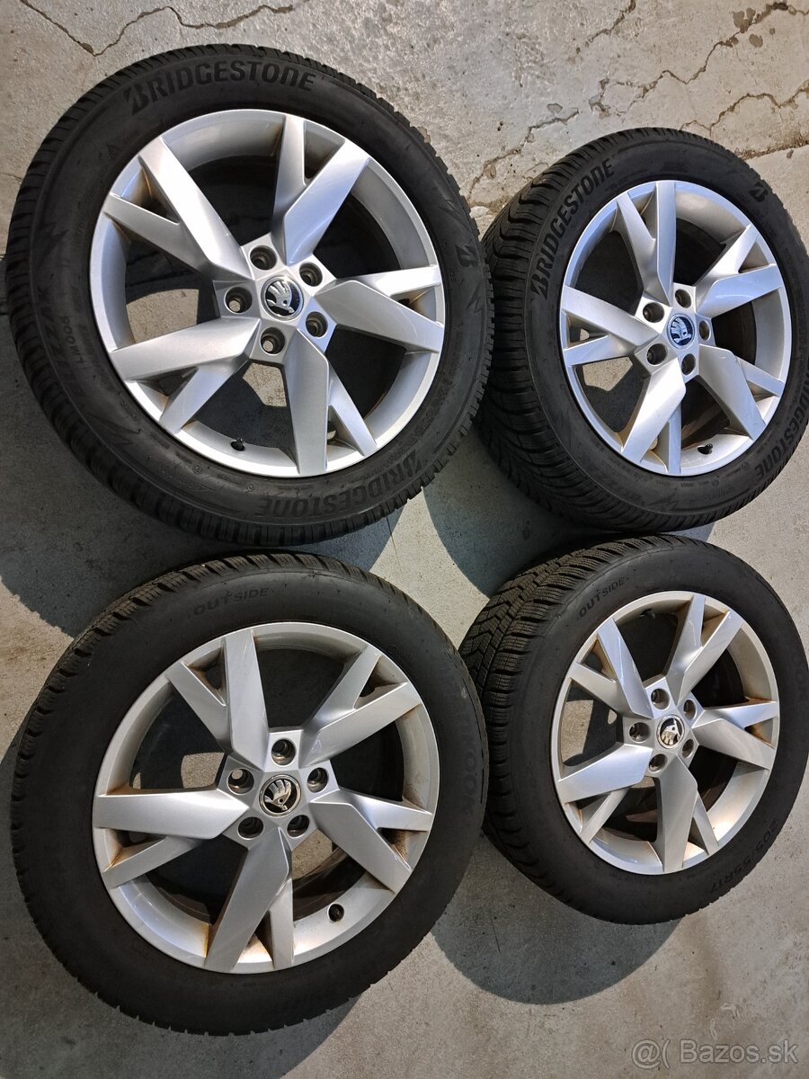 Predam Original elektrony Skoda 5x112 R17 a zimne pneu