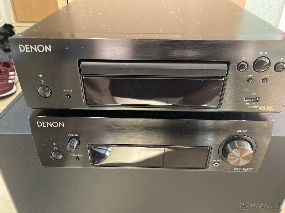 Denon DCD-F109 Denon DRA-F109 s výkonom 2 × 65W