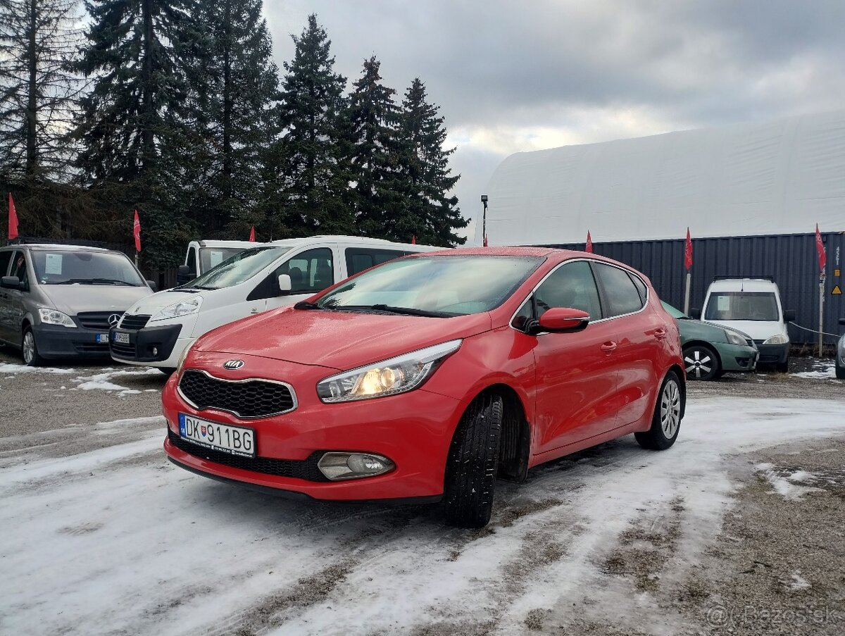 Kia Cee´d 1.6 GDi Gold