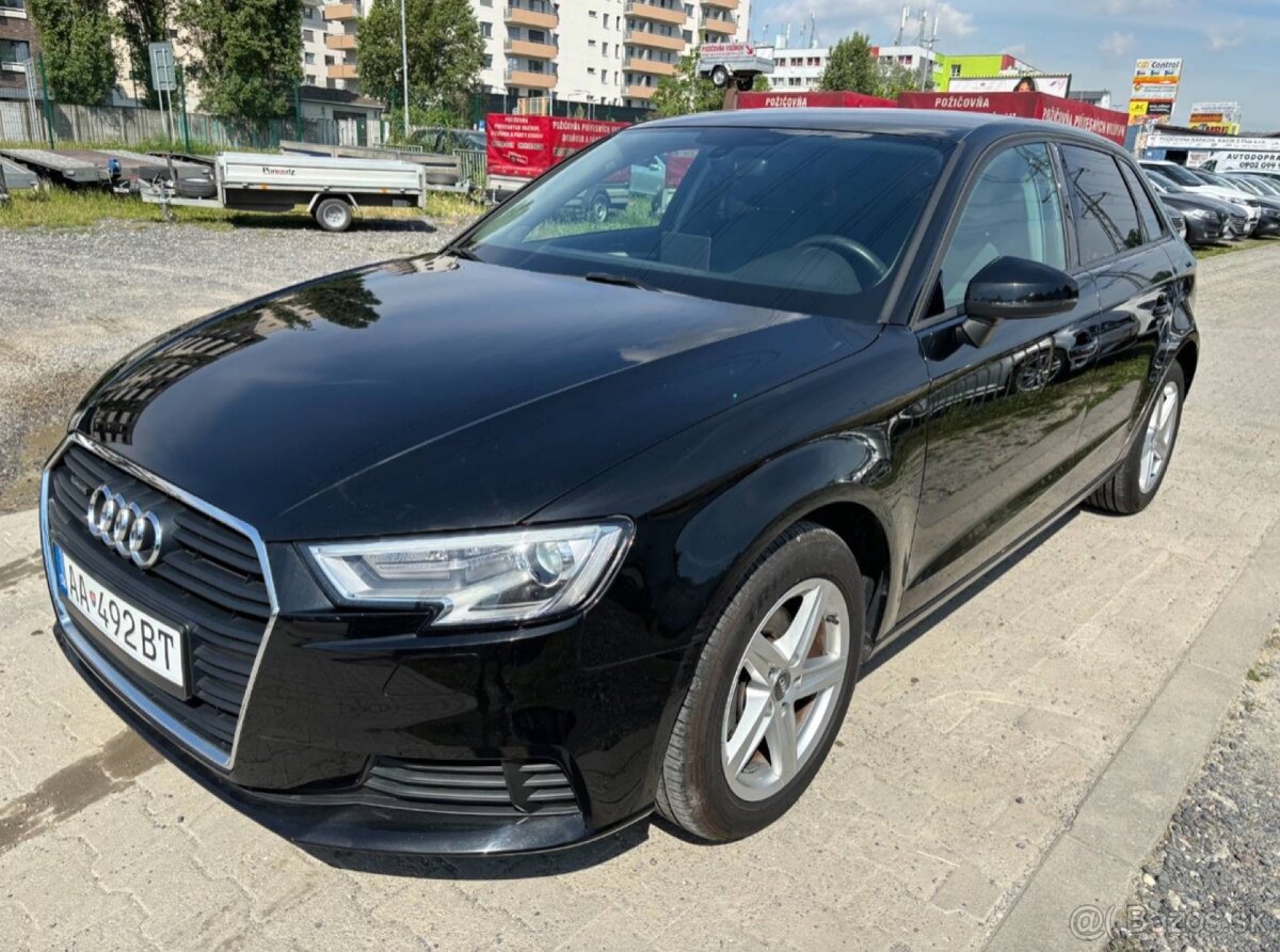 Audi A3 Sportback 2.0 TDI Basis quattro