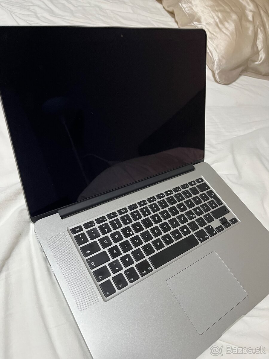 Apple Macbook Pro Retina