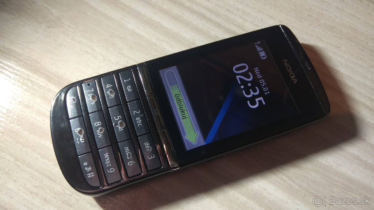 Nokia Asha 300