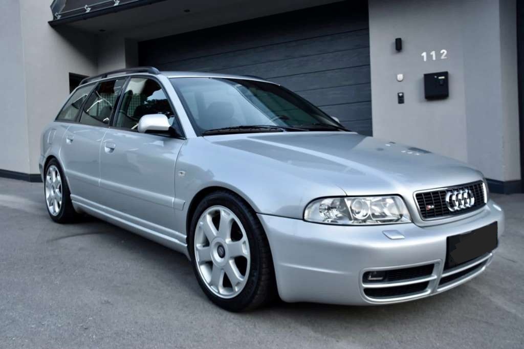 Audi S4 B5