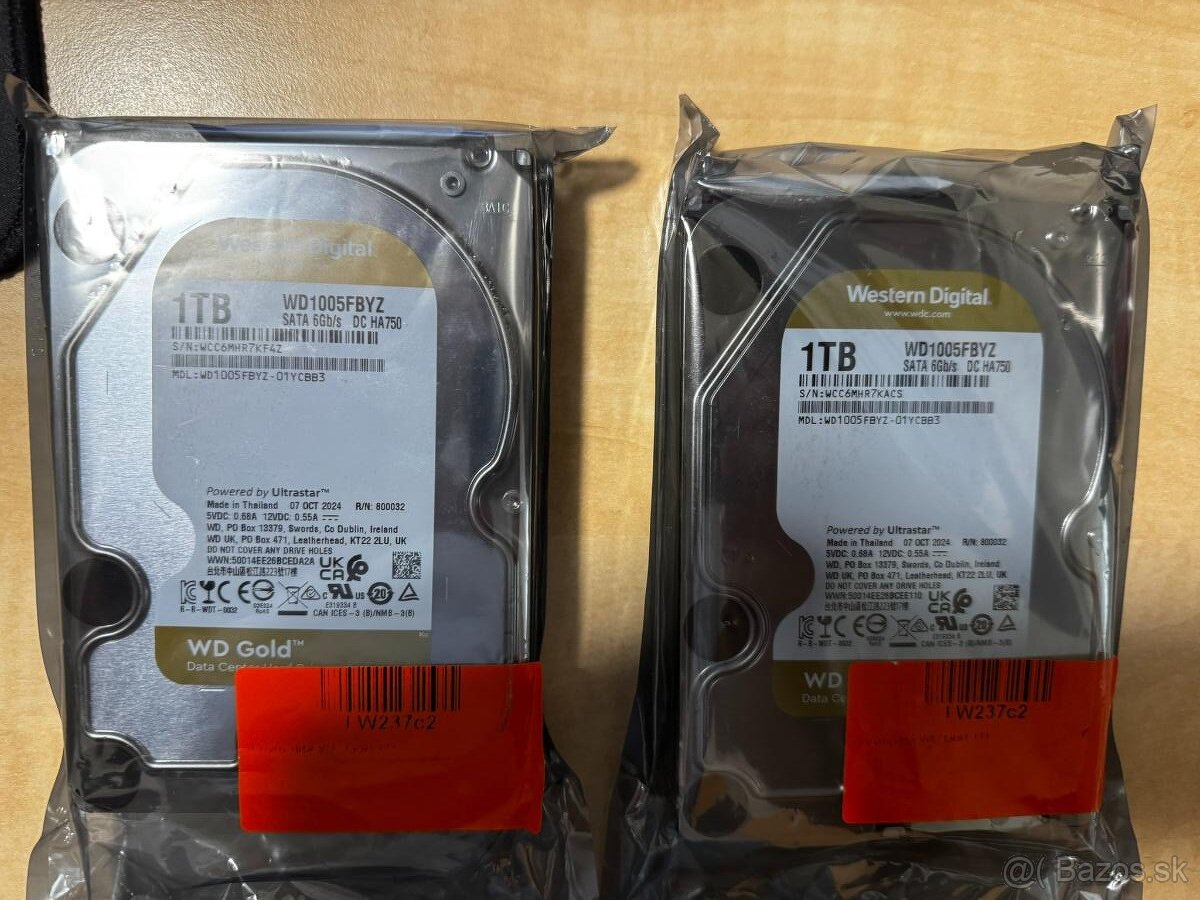 Pevný disk HDD (WD Gold 1TB) - 2 kusy