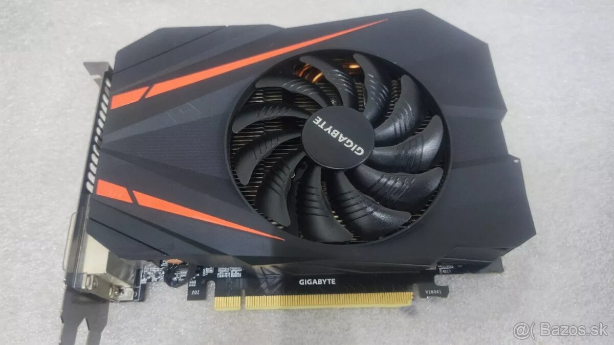 Predám grafiku GIGABYTE GTX1070 8GB GDDR5 / ITX verzia