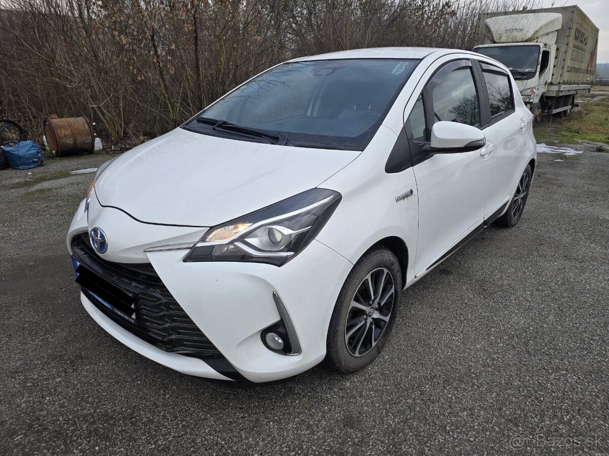 Toyota Yaris, POJAZDNÉ