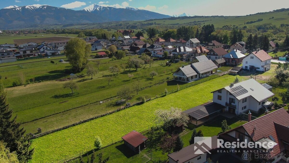 Rodinný dom, sídlo firmy alebo penzión s rozľahlým pozemkom 