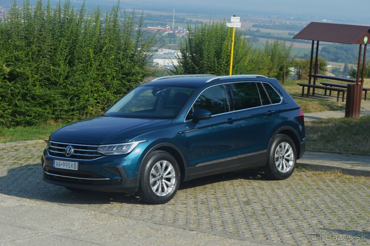 Volkswagen Tiguan, V ZÁRUKE, 1.5 TSI DSG LIFE +, SERVISOVANÉ