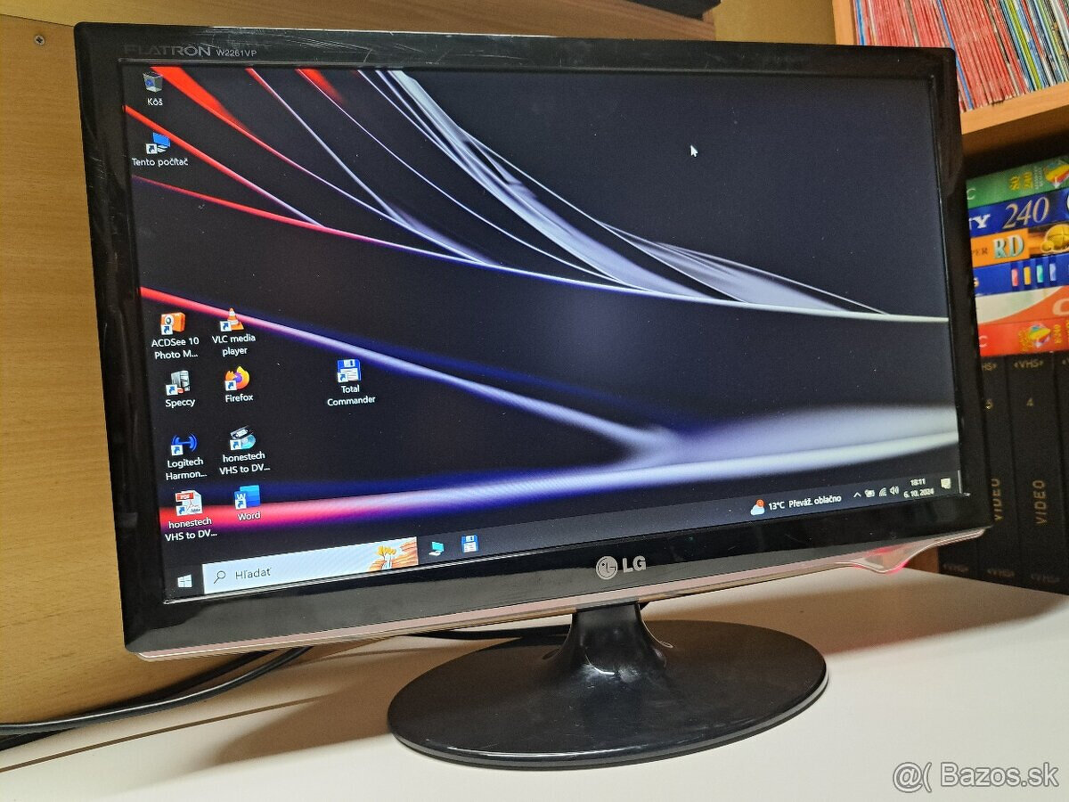 22-Palcový - LED Monitor LG Flatron W2261VP