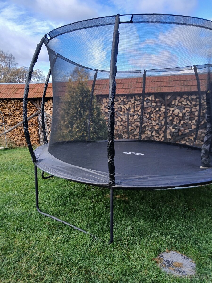 Trampolina