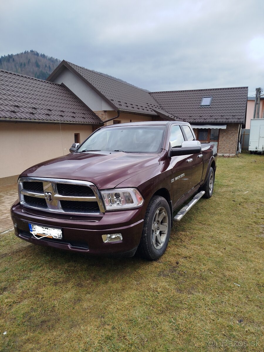 Dodge RAM 1500 V8 5.7 Hemi LPG 6miestne