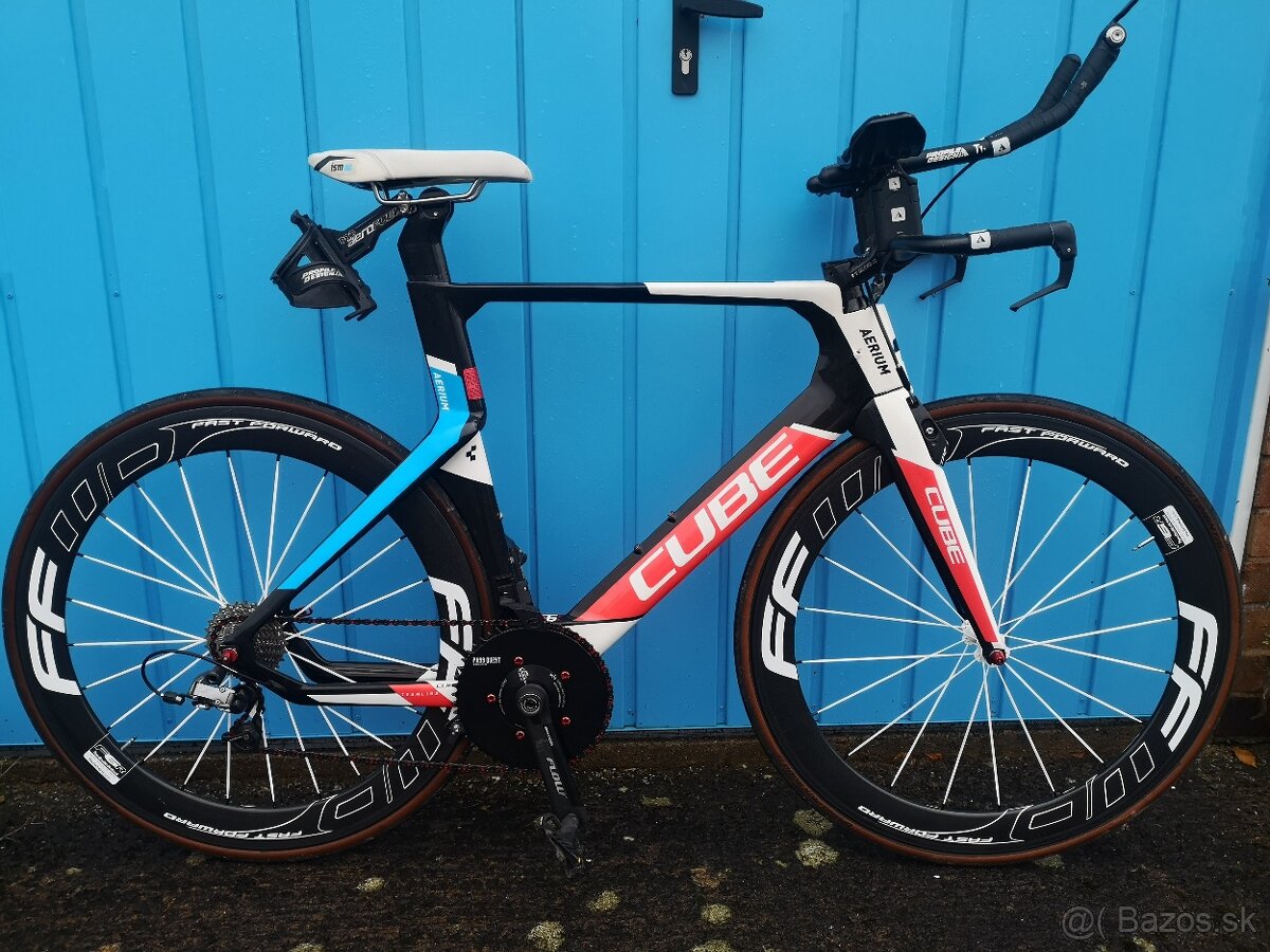 CUBE AERIUM CARBON TRIATLON /TIME TRIAL