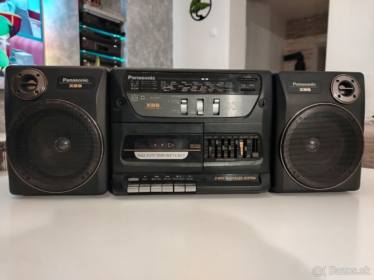 Panasonic RX-CS720 kazetové rádio