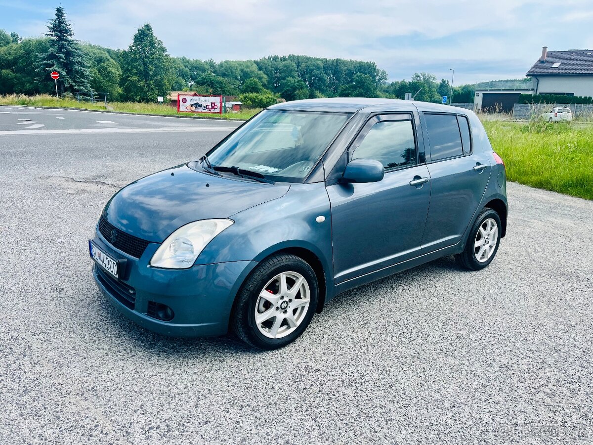 Suzuki swift 1.3i 4x4 66kw rv 2005