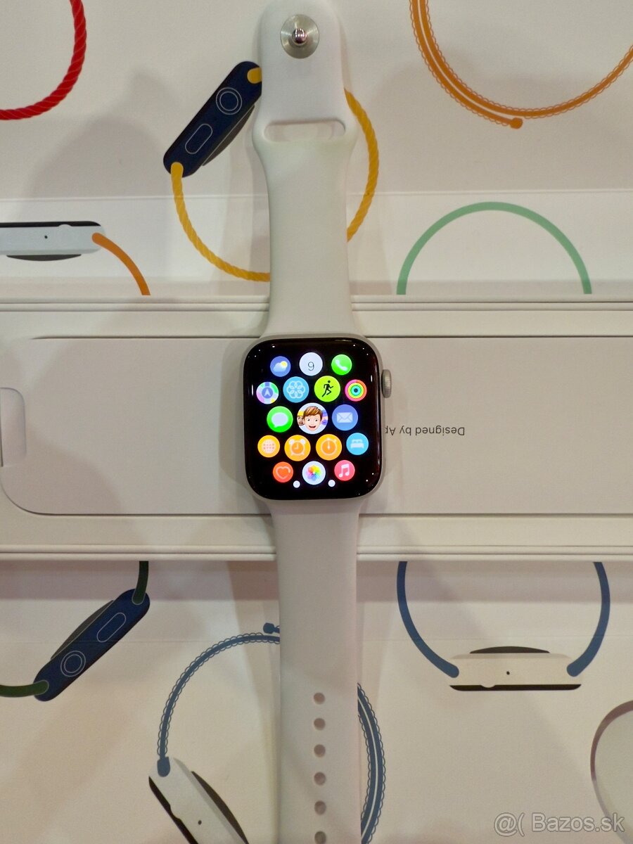 Apple Watch SE 44 mm