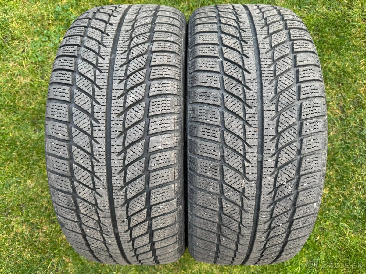 235/45 R17