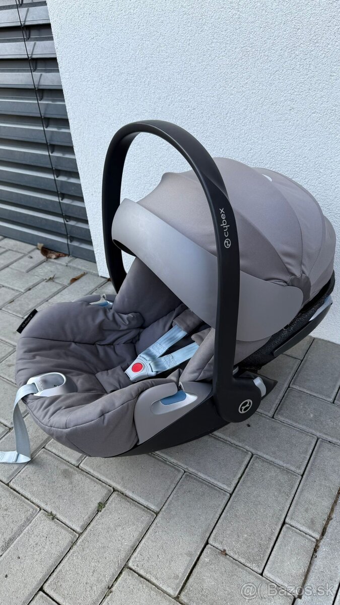 Autosedacka Cybex Cloud Z + (Isofix base z)