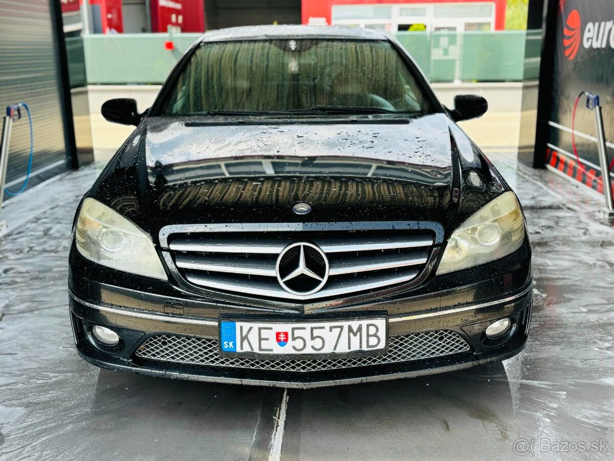 Mercedes  Benz CDI 200 HATCHBACK
