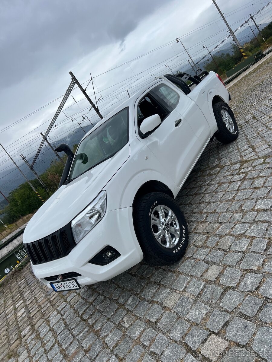 Nissan Navara pick-up