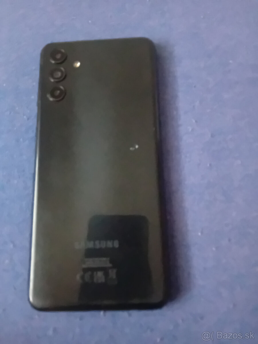 Samsung Galaxy a 04s,32GBpamet a 4gb