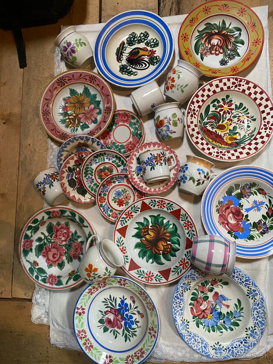 Starožitný maľovaný ľudový porcelán