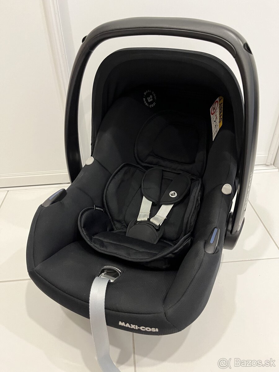 Autosedačka Maxi Cosi s isofix základňou