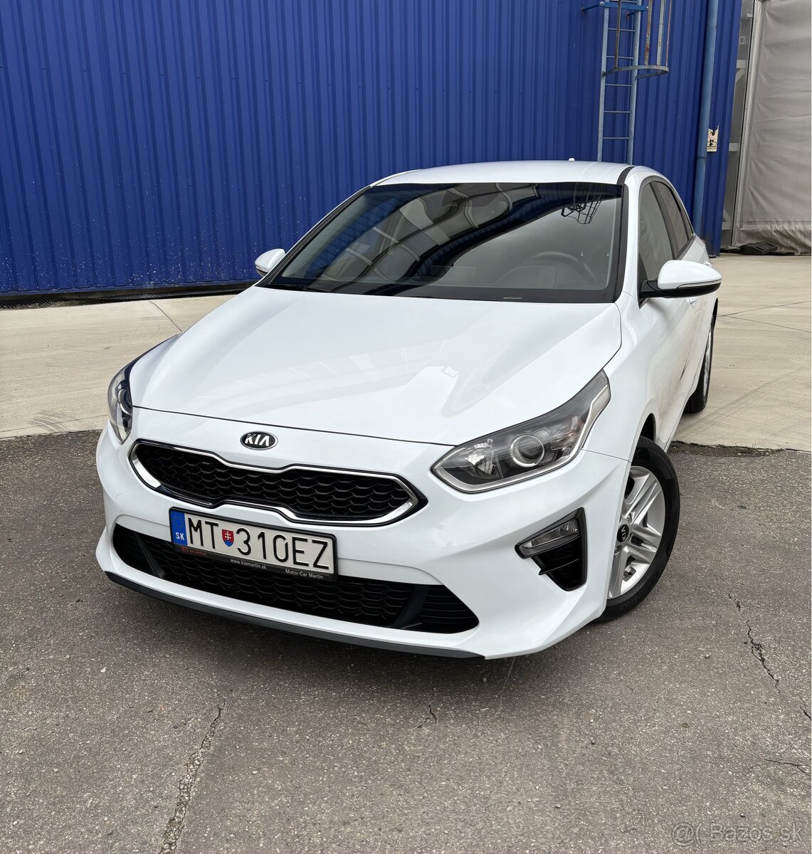 KIA Ceed 1.4 t-gdi Gold + Navi