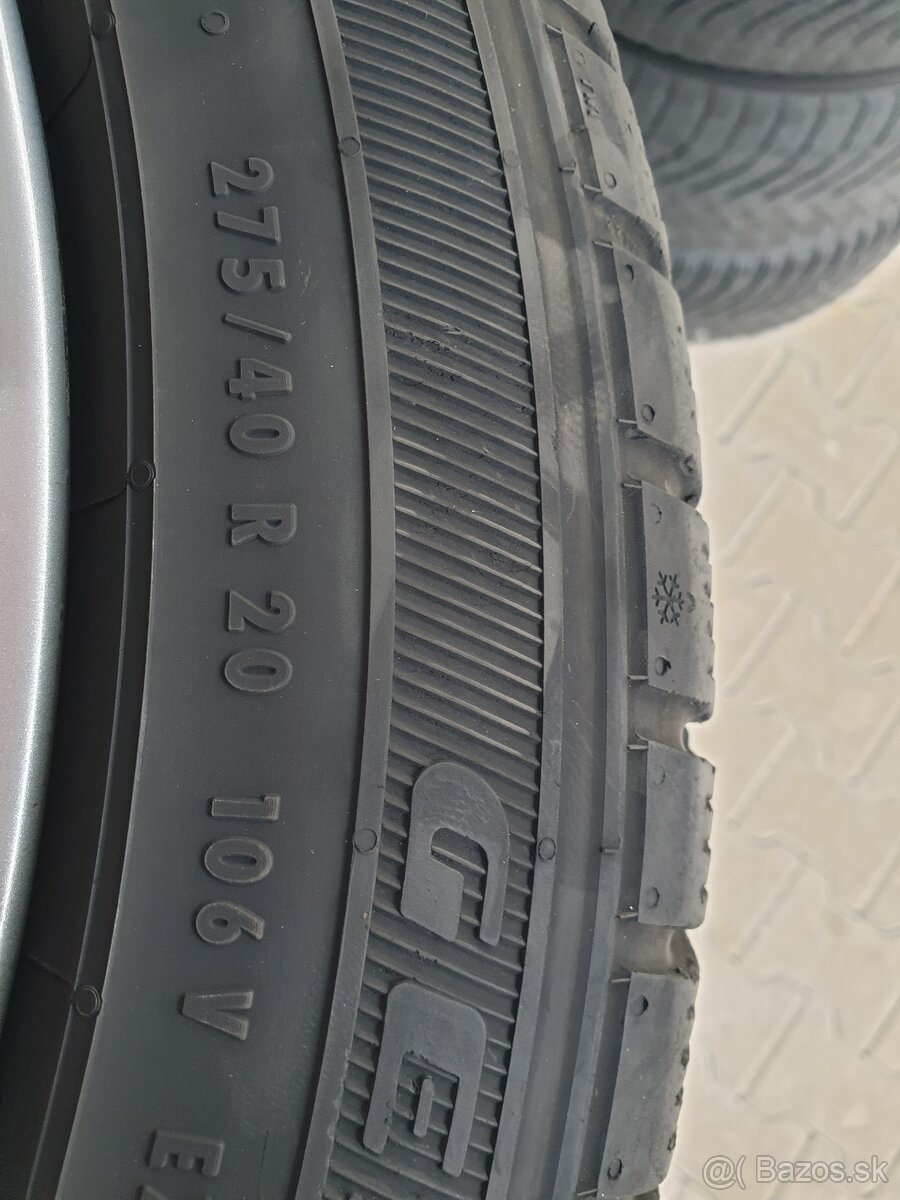 275/40r20 zimne