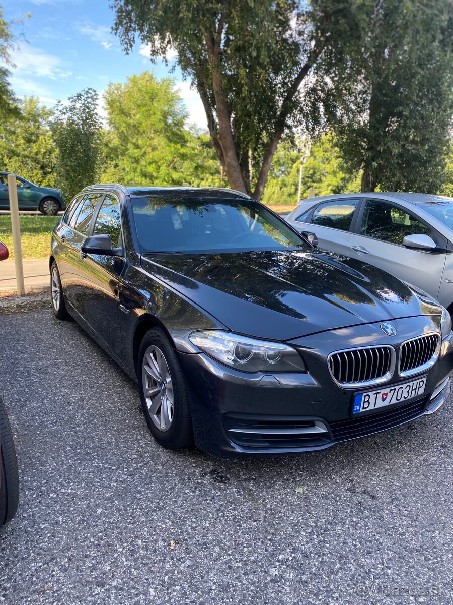 BMW F11 525D Manual