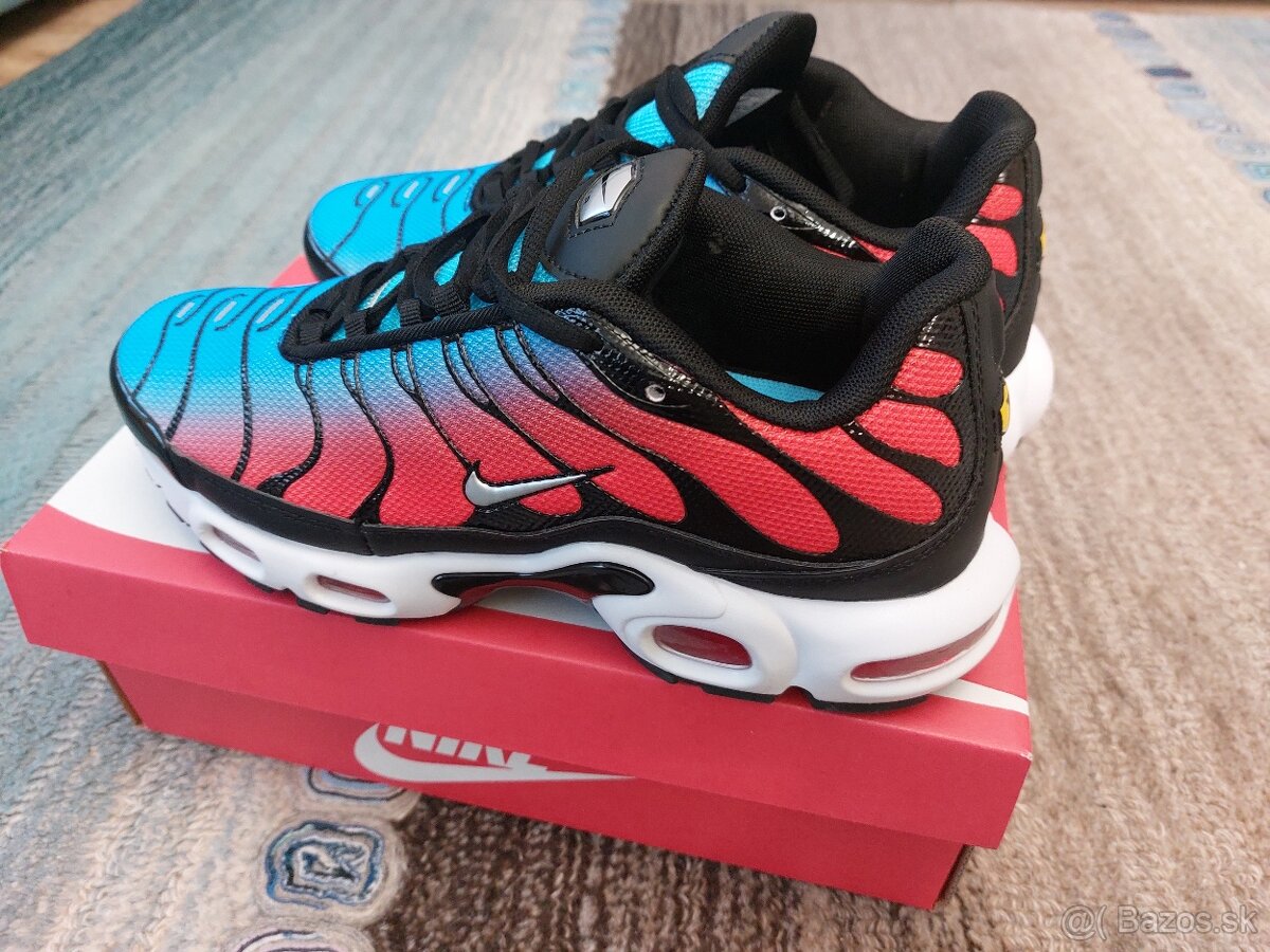 Nové Nike AIR MAX PLUS, EU 42