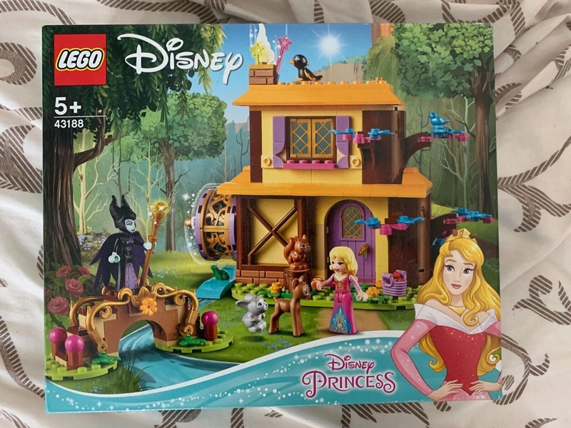 LEGO Disney - 43188 Lesná chata Aurory