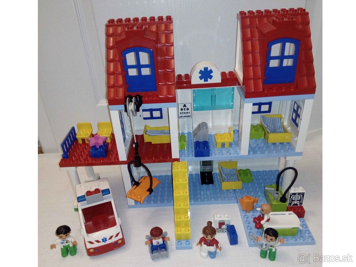 Lego Duplo Velká městská nemocnice 5795