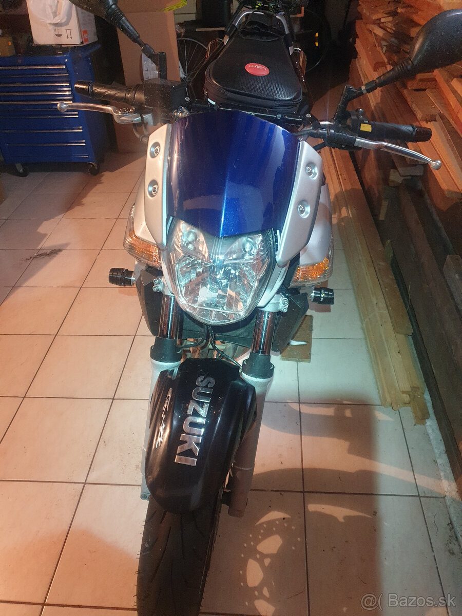 predam motorku SUZUKI gsr600 2006