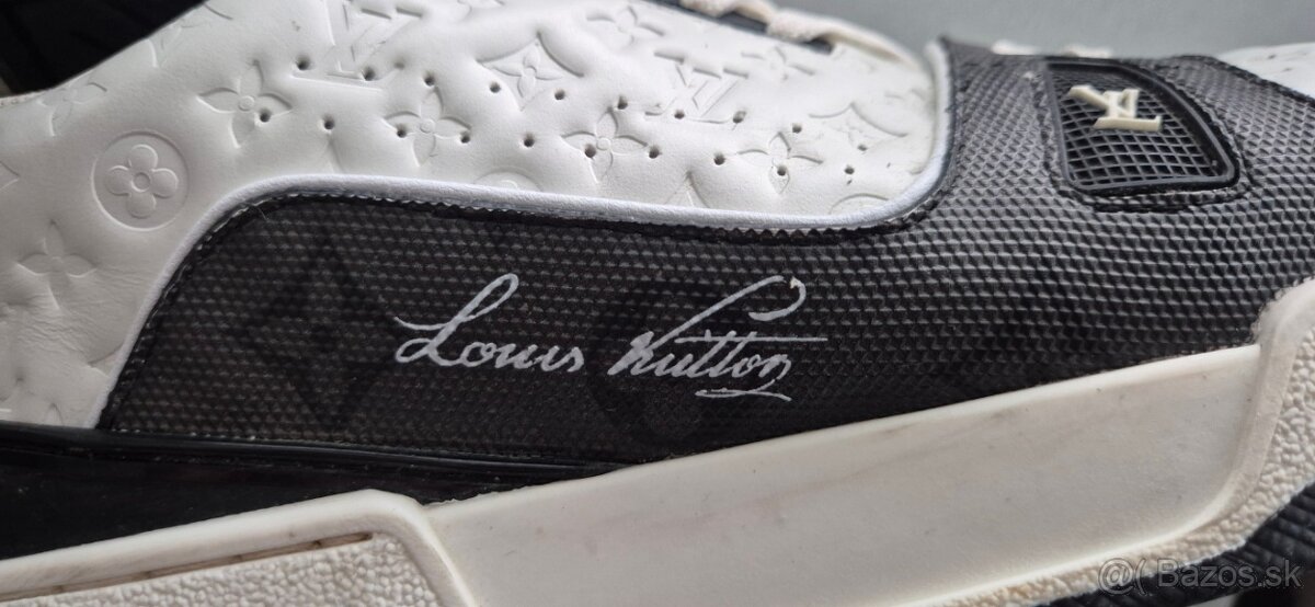 Louis Vuitton Trainer Sneaker (vel.10)